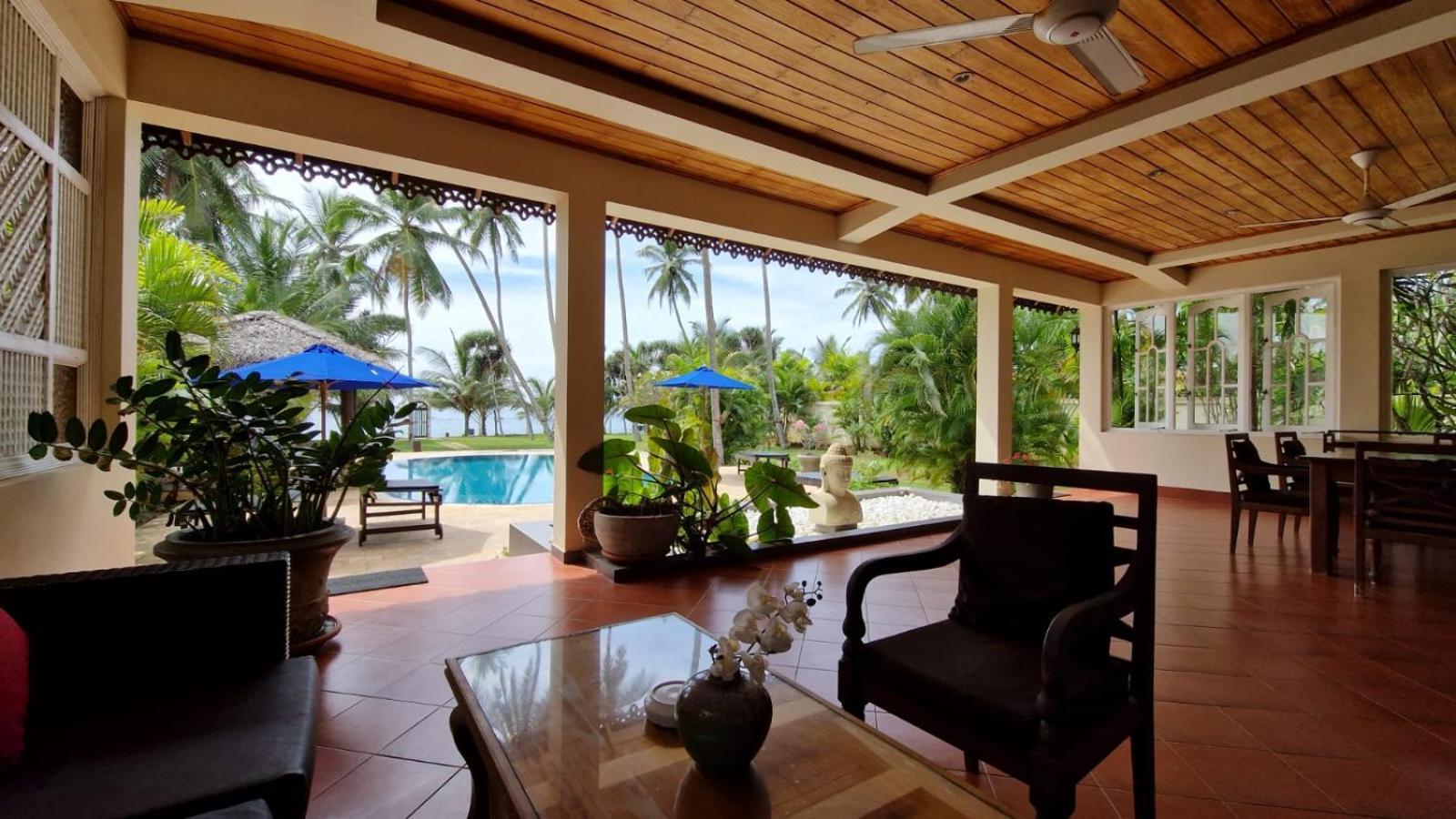 Lanka Beach Grand Villa Rekawa Exterior photo