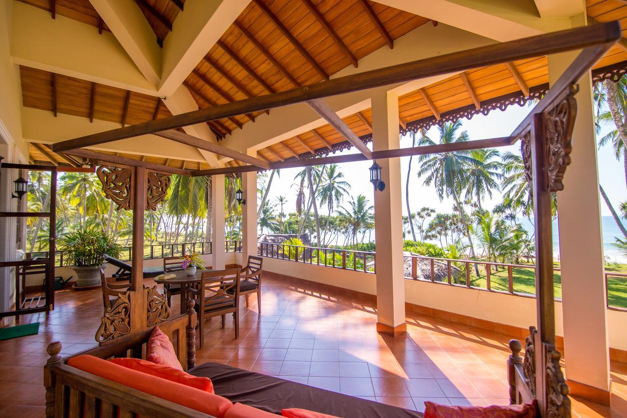 Lanka Beach Grand Villa Rekawa Exterior photo